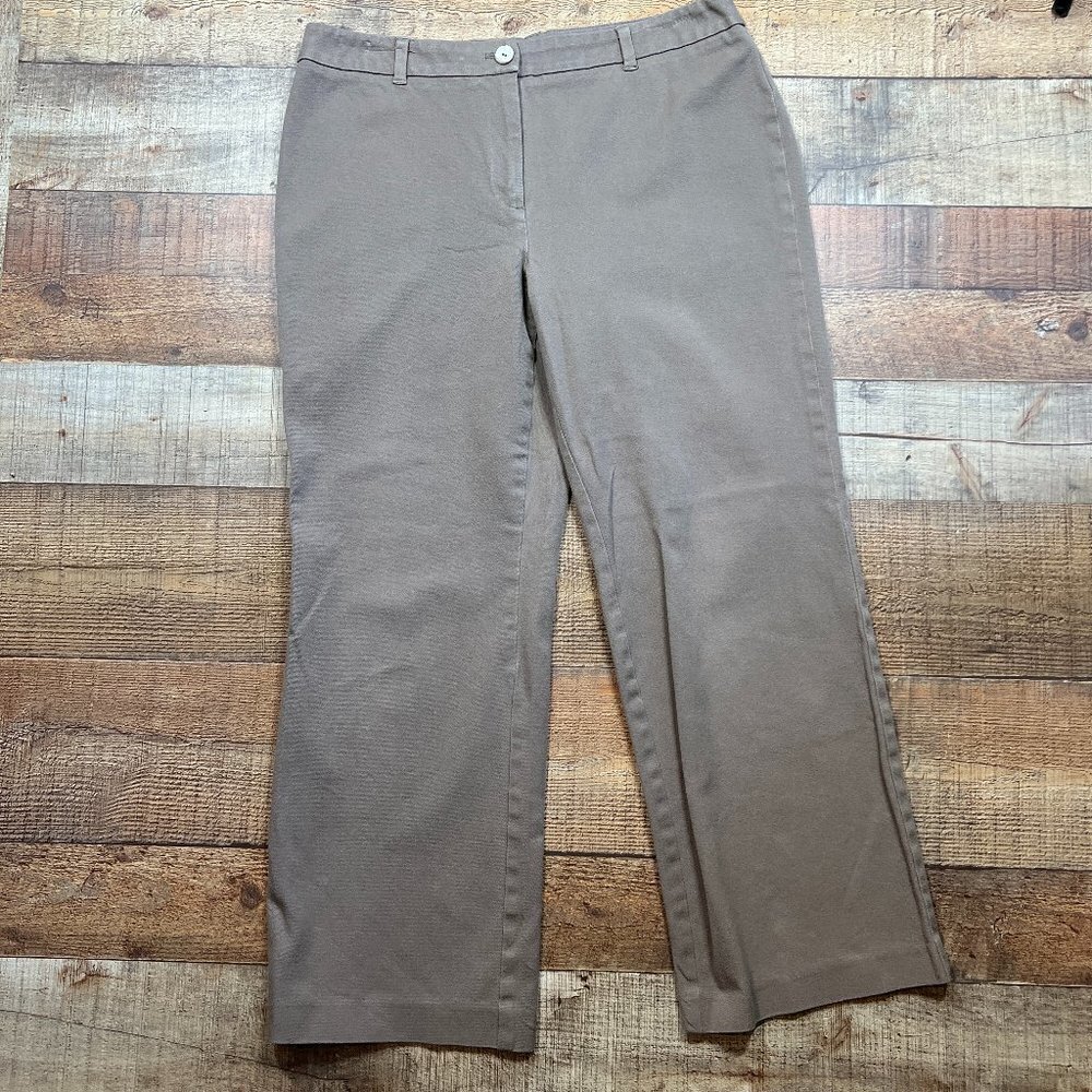 Women's Chico's Straight Leg Cropped Dress Pants size 10 (Chico's 1.5)